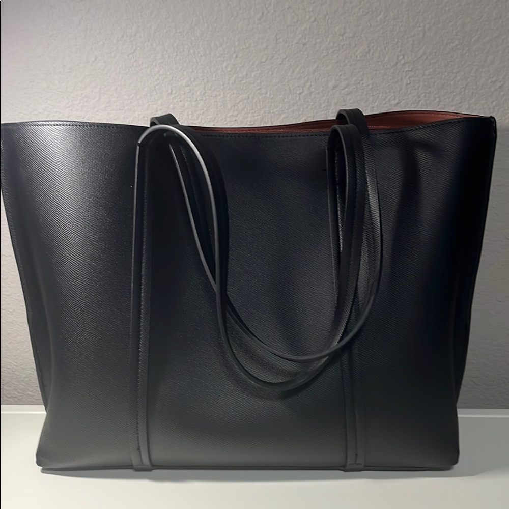 Elegant Black Leather Tote Bag